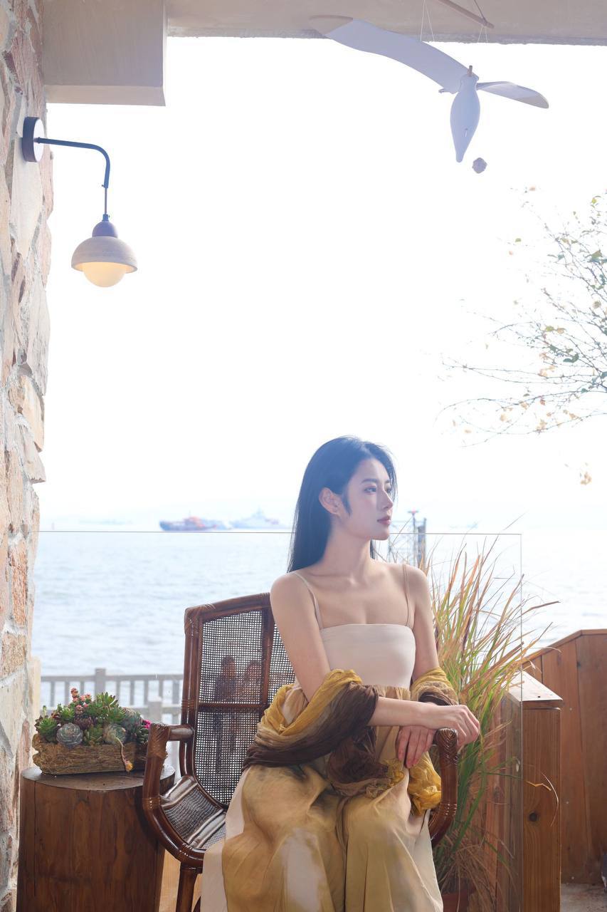 天津包养白领 · 圈层交友